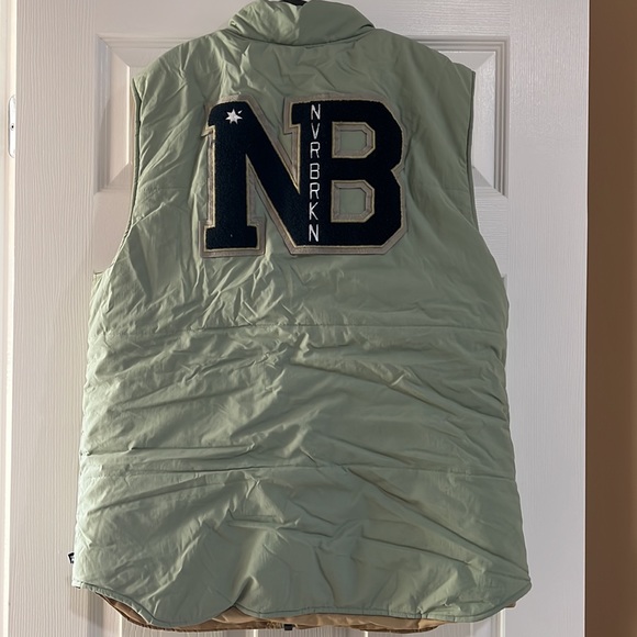 Dc vest - Picture 2 of 2